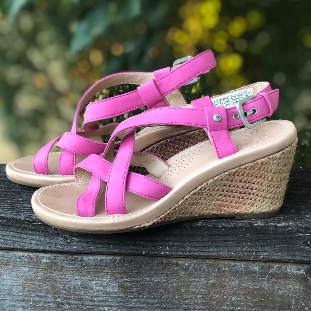 Pink Ugg Strappy wedge Sandals Sz 7